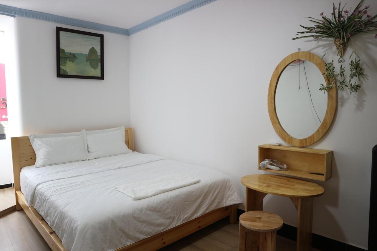 Loan Vo Hostel โฮจิมินห์ซิตี้ ภายนอก รูปภาพ