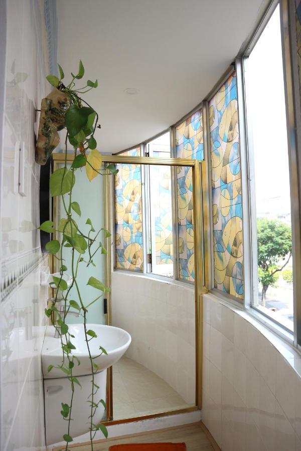 Loan Vo Hostel โฮจิมินห์ซิตี้ ภายนอก รูปภาพ